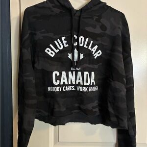 Blue Collar Canada Nobody Cares work harder. Cropped hoodie Size Large bnwot